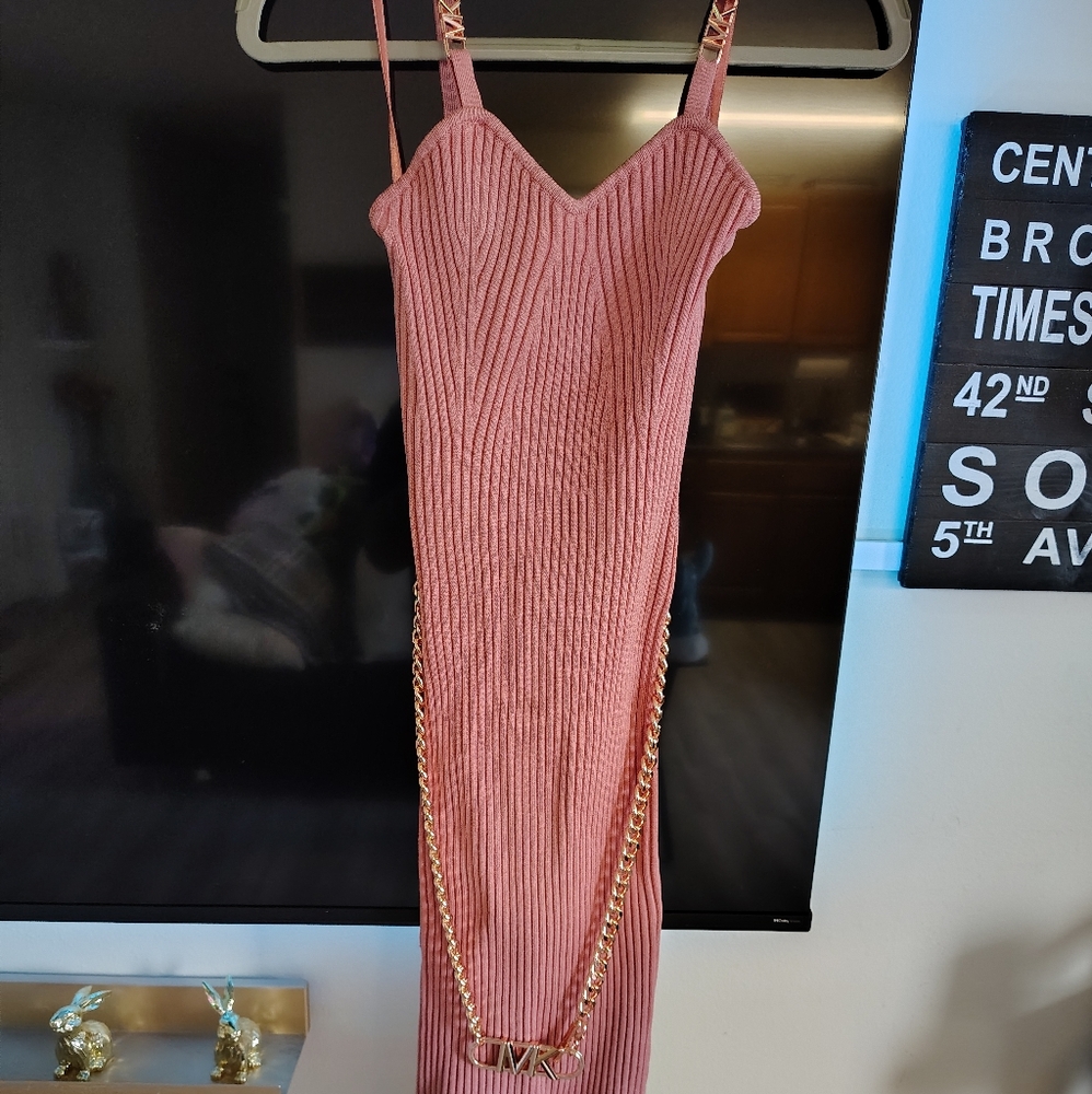  Michael Kors Ribbed Stretch Viscose Belted
